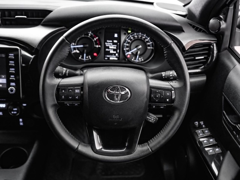 Toyota Hilux - Audi Centre Rivonia - Image 14