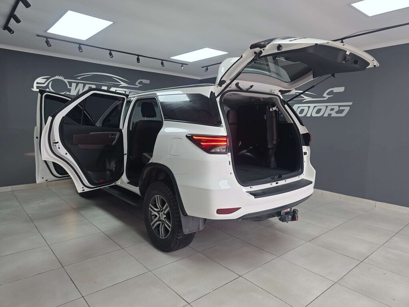 Toyota Fortuner - WP Motors - Image 9