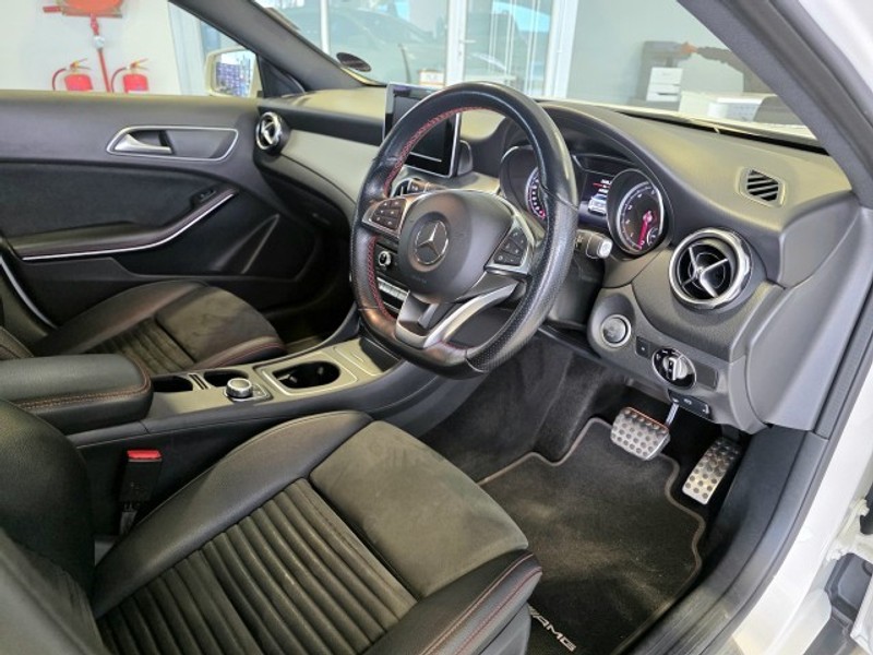 Mercedes-Benz GLA - Suzuki Fourways - Image 18