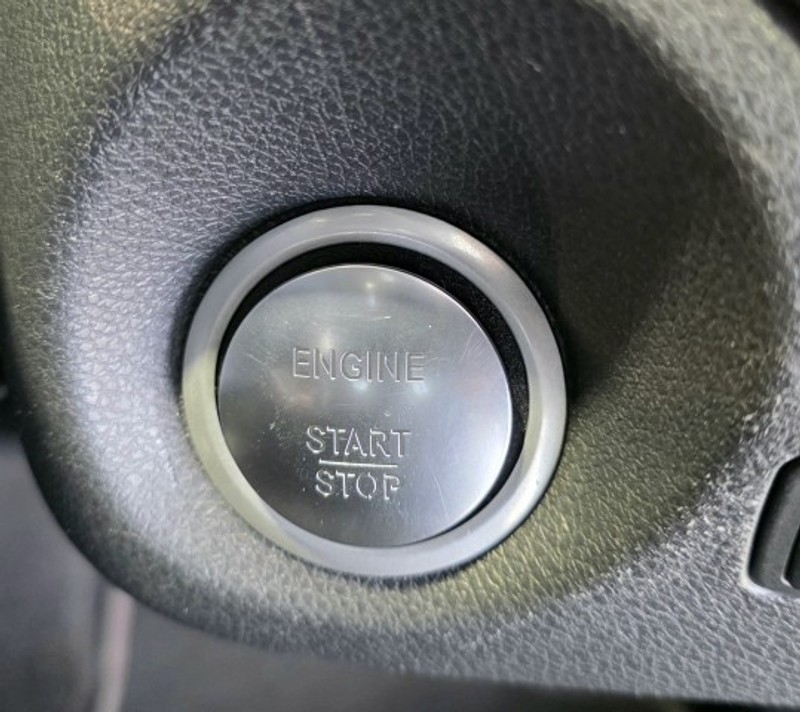 Mercedes-Benz GLA - Suzuki Fourways - Image 8