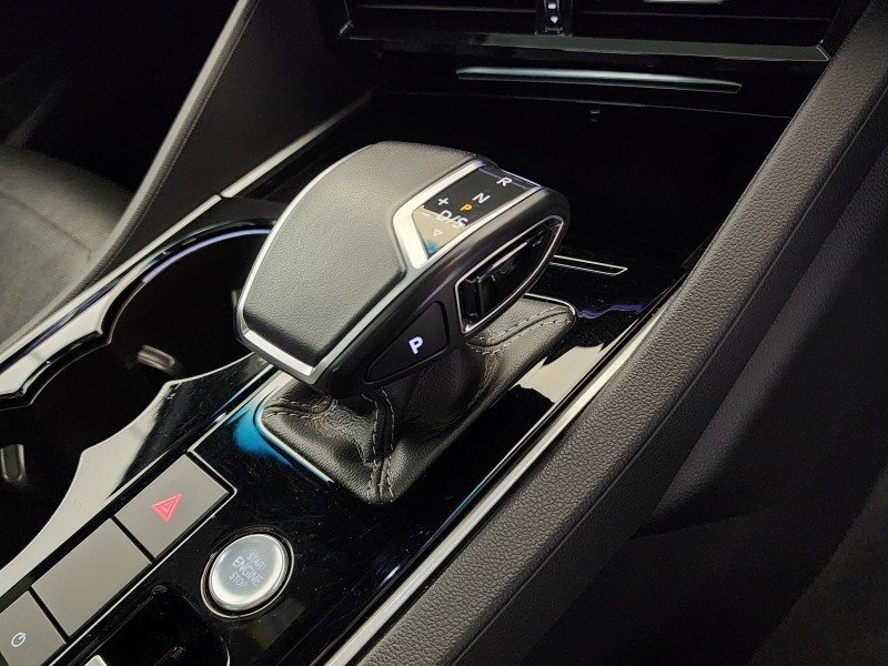 Volkswagen Touareg - Audi Centre Somerset West - Image 13