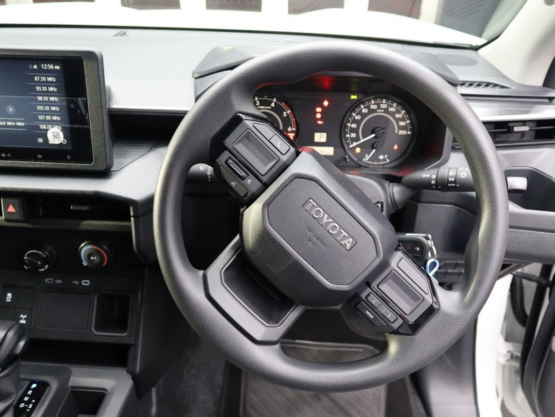 Toyota Hilux - KING OF CARS - Image 11