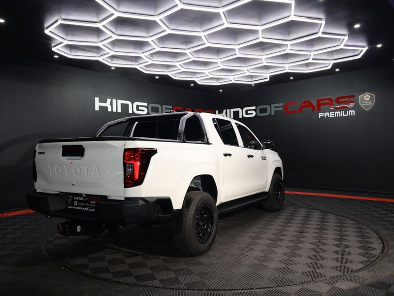 Toyota Hilux - KING OF CARS - Image 8