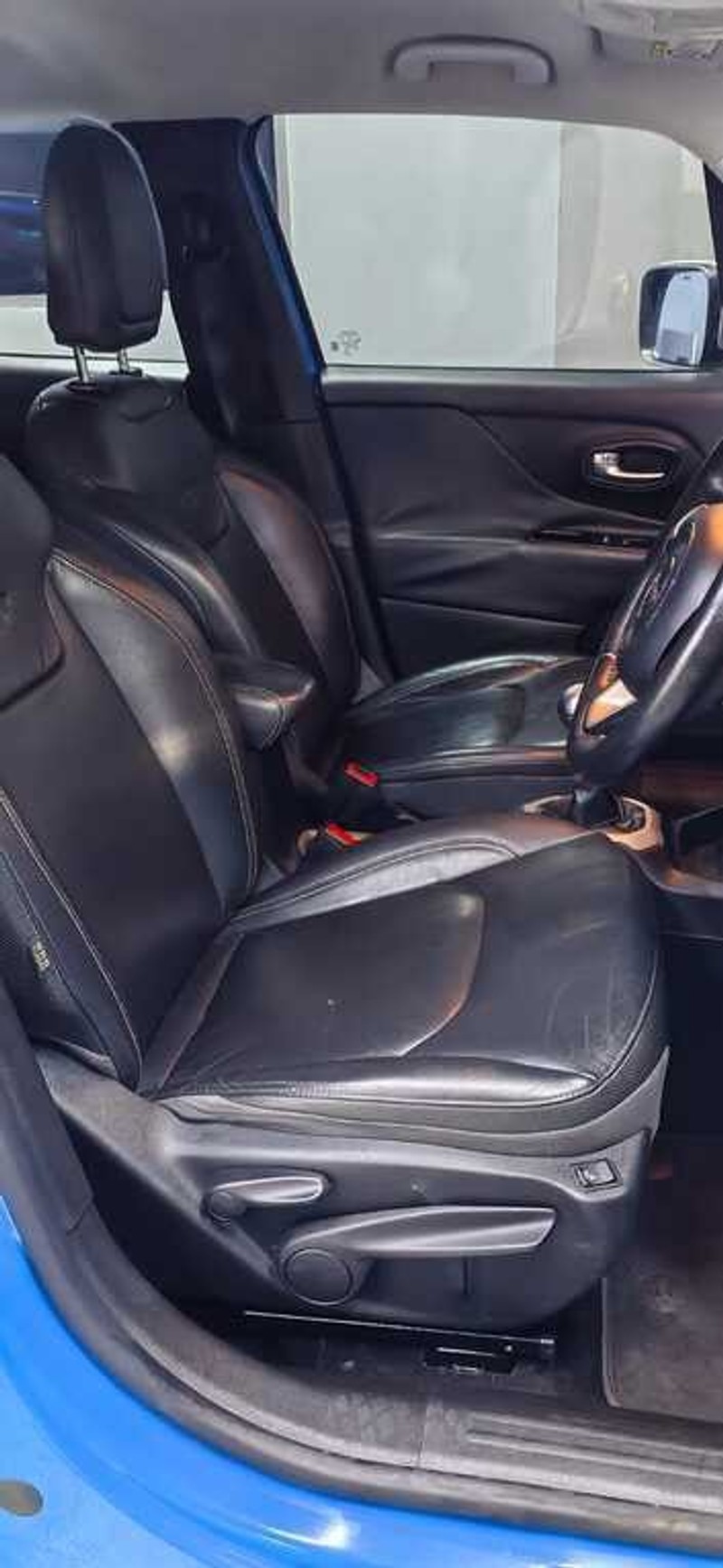 Jeep Renegade - Barclay Auto - Image 10