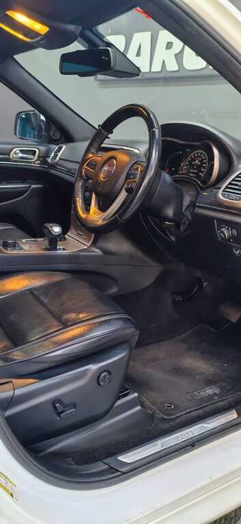 Jeep Grand Cherokee - Barclay Auto - Image 11