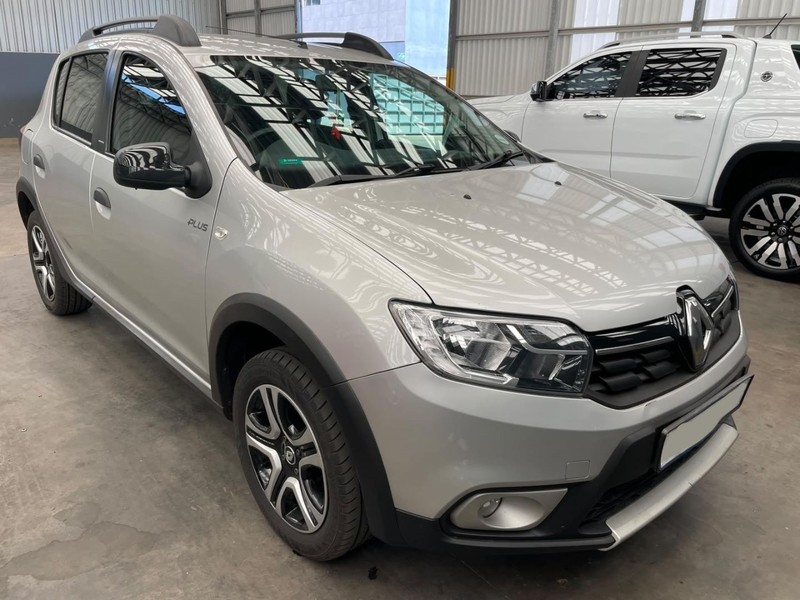 Renault Sandero - Mit Mak Motors - Image 3