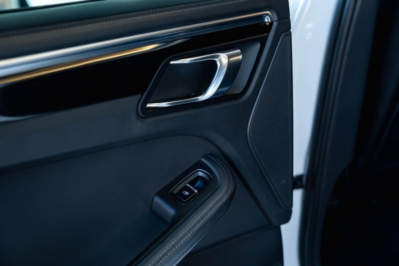 Porsche Macan - Bruma Nissan - Image 13