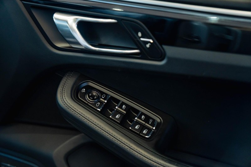 Porsche Macan - Bruma Nissan - Image 15
