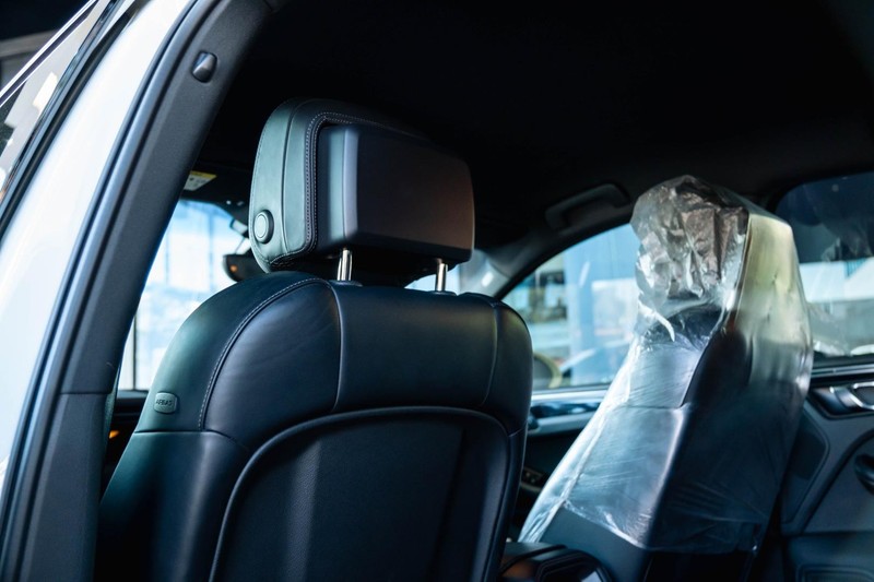 Porsche Macan - Bruma Nissan - Image 17