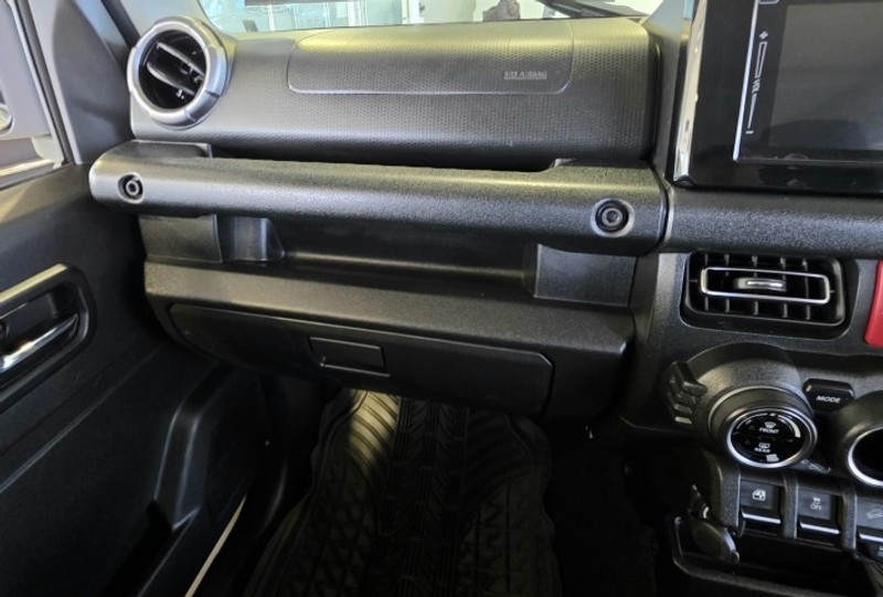 Suzuki Jimny - Suzuki Fourways - Image 15