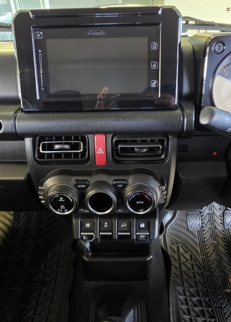 Suzuki Jimny - Suzuki Fourways - Image 14