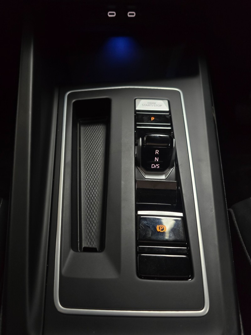 Volkswagen Golf - Hatfield VW Northcliff - Image 9