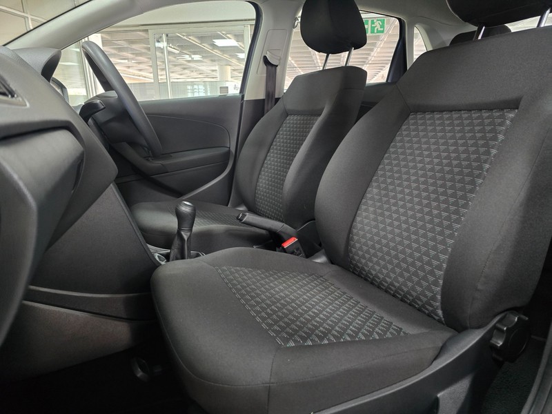 Volkswagen Polo Vivo - Hatfield VW Northcliff - Image 9