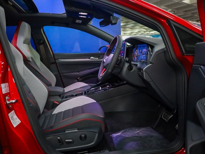 Volkswagen Golf - Hatfield VW Bryanston - Image 7
