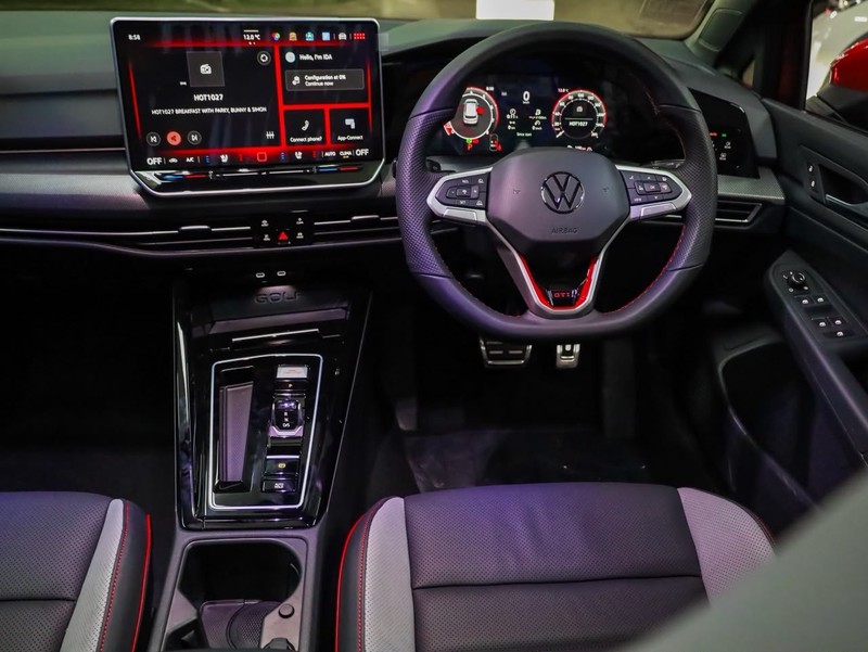 Volkswagen Golf - Hatfield VW Bryanston - Image 13