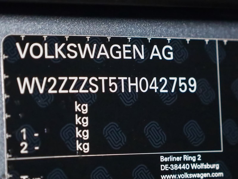 Volkswagen Caravelle - Hatfield VW Bryanston - Image 30