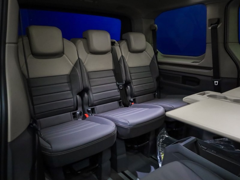 Volkswagen Caravelle - Hatfield VW Bryanston - Image 14