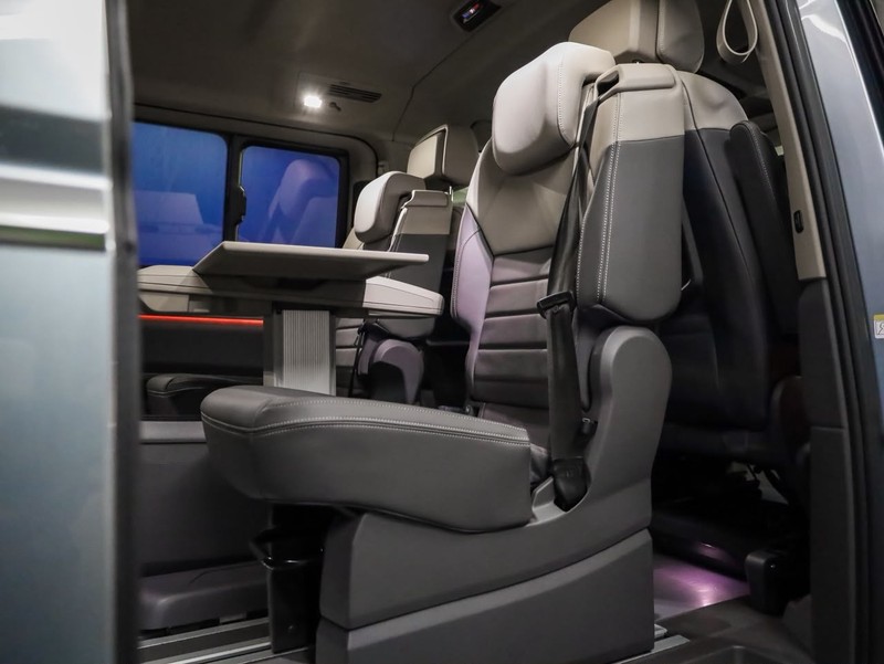 Volkswagen Caravelle - Hatfield VW Bryanston - Image 15