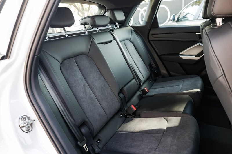Audi Q3 - Audi Centre Hatfield - Image 15