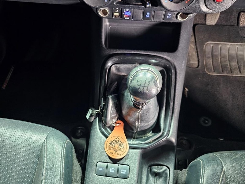 Toyota Hilux - Mit Mak Motors - Image 15