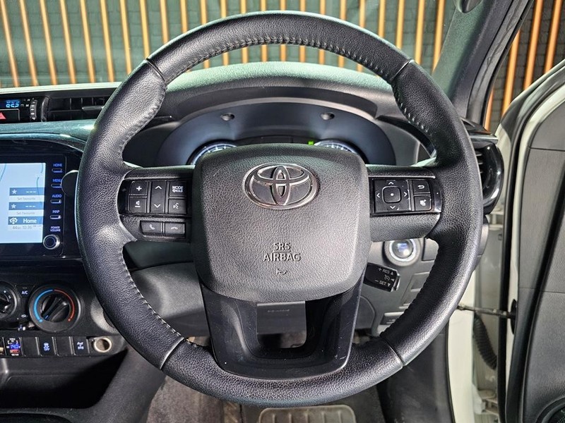 Toyota Hilux - Mit Mak Motors - Image 11