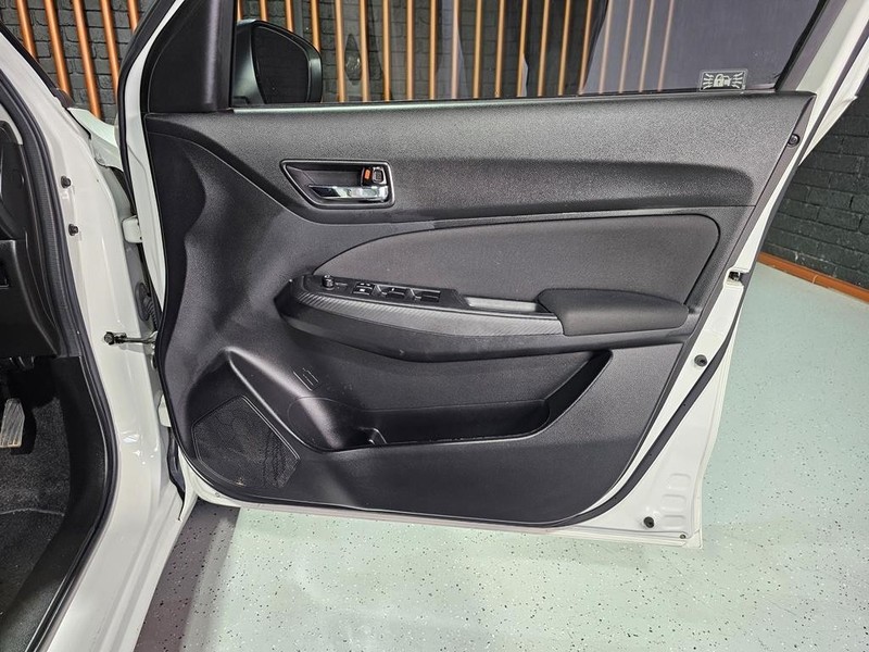 Suzuki Swift - Mit Mak Motors - Image 7