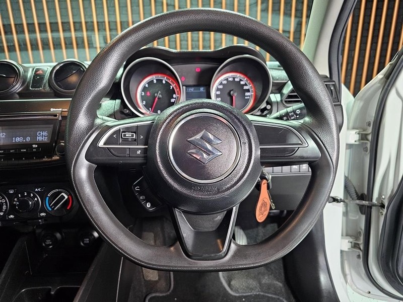 Suzuki Swift - Mit Mak Motors - Image 11