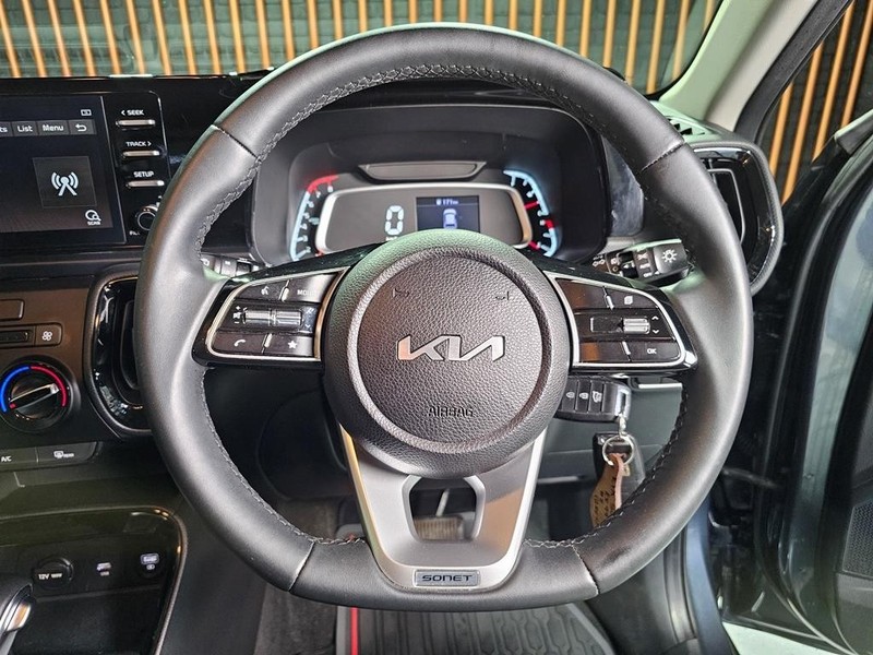 Kia Sonet - Mit Mak Motors - Image 11