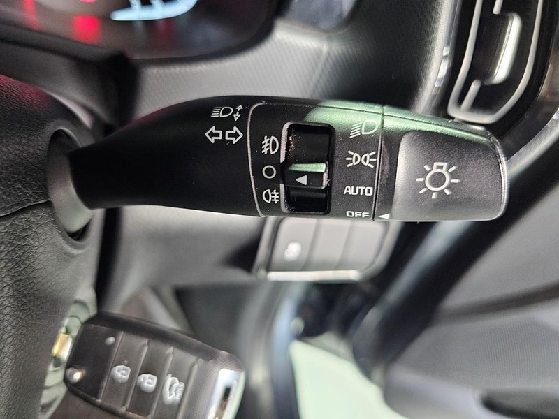 Kia Sonet - Mit Mak Motors - Image 18