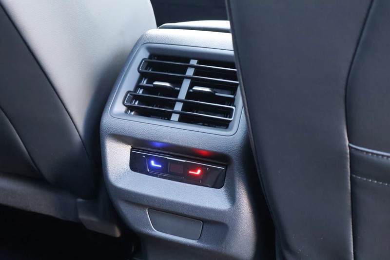 Volkswagen Tiguan - Hatfield VW Pretoria - Image 17