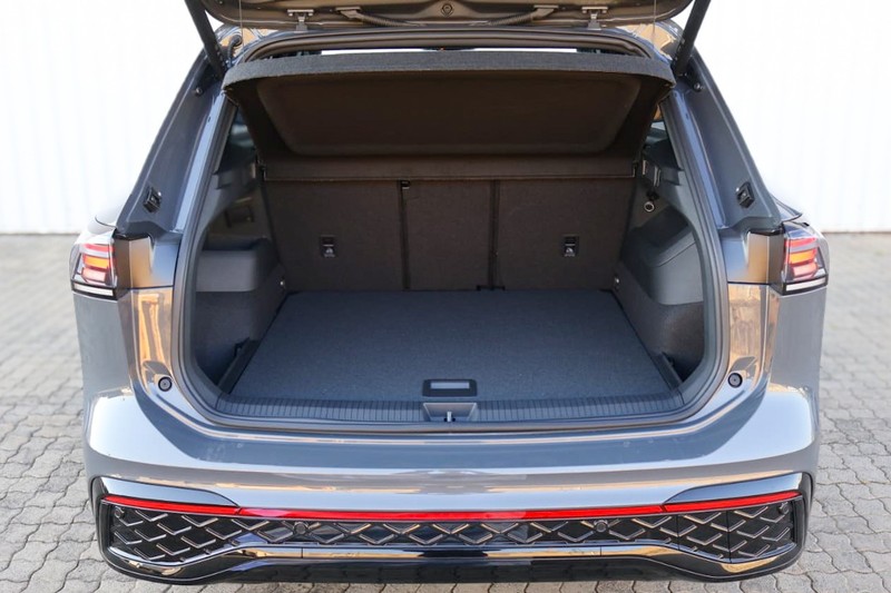 Volkswagen Tiguan - Hatfield VW Pretoria - Image 14