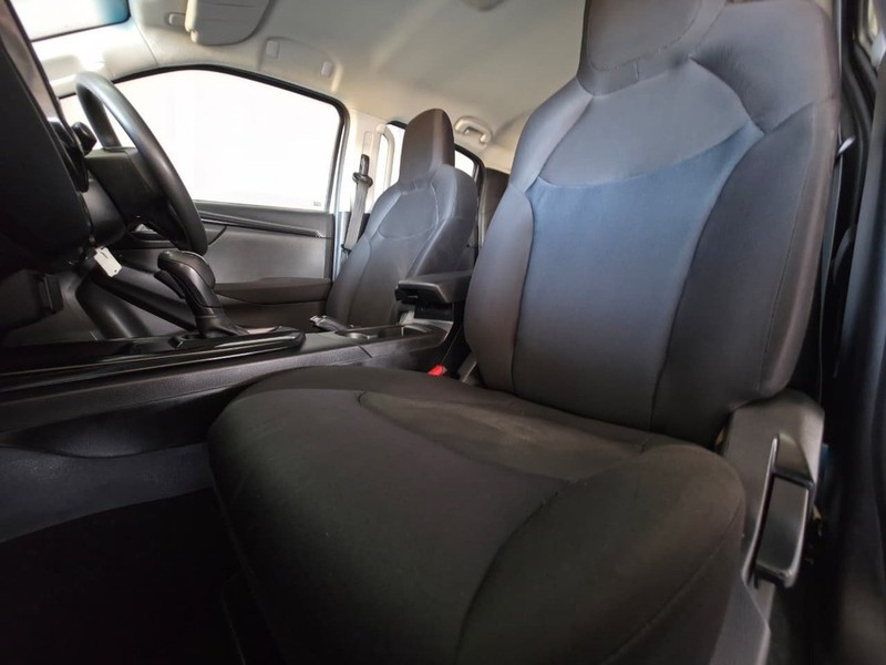 Isuzu D-Max - Auto Investments Rustenburg - Image 10