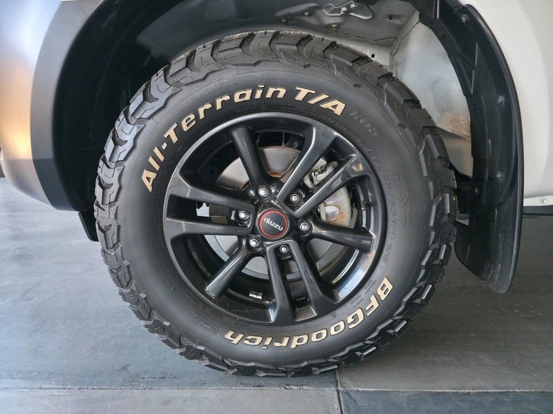 Isuzu D-Max - Auto Investments Rustenburg - Image 9