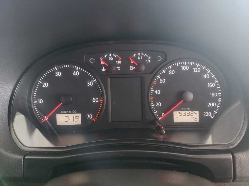 Volkswagen Polo Vivo - Stiaan Autos (Pty) Ltd - Image 11