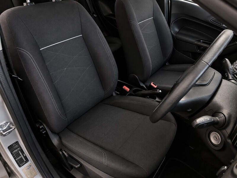 Ford Fiesta - CARS@NOOK - Image 7