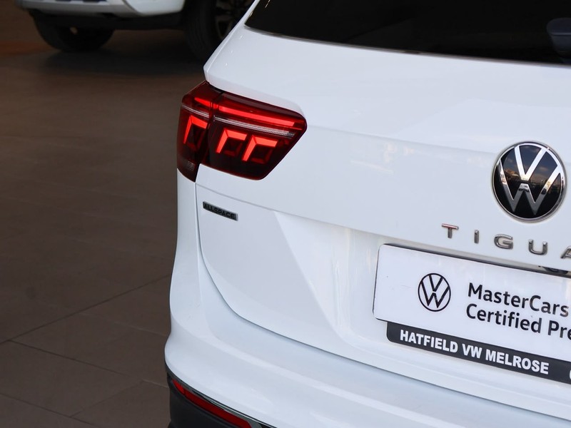 Volkswagen Tiguan Allspace - Hatfield VW Melrose Arch - Image 19