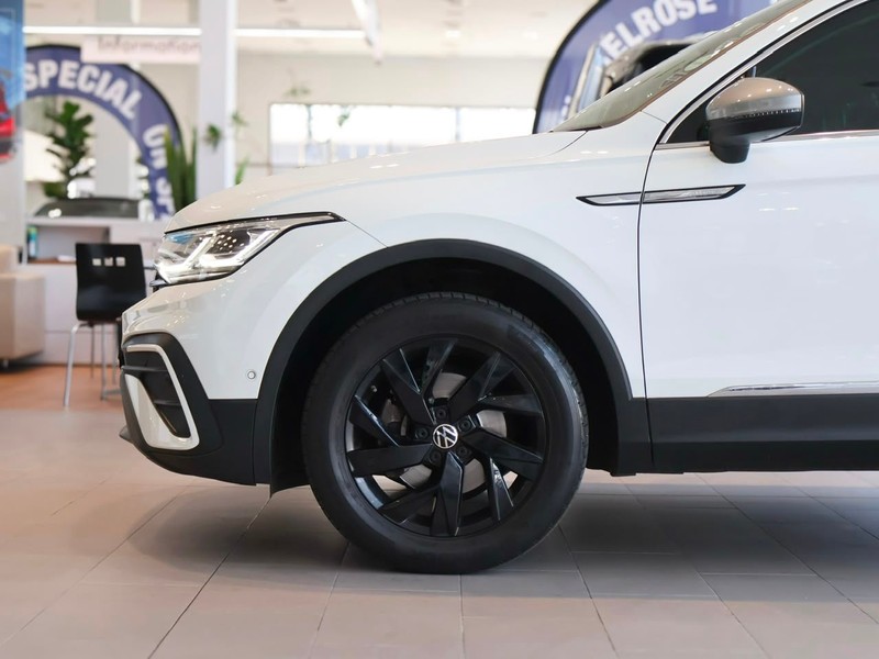 Volkswagen Tiguan Allspace - Hatfield VW Melrose Arch - Image 4