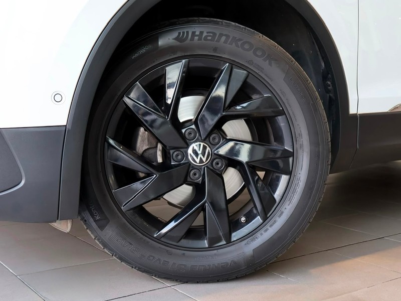 Volkswagen Tiguan Allspace - Hatfield VW Melrose Arch - Image 6