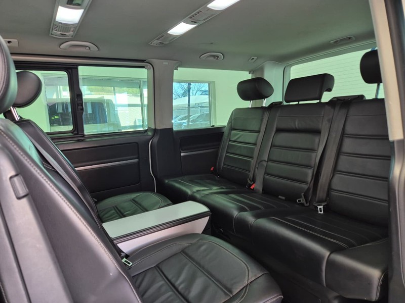 Volkswagen Caravelle - Ford Bryanston - Image 9