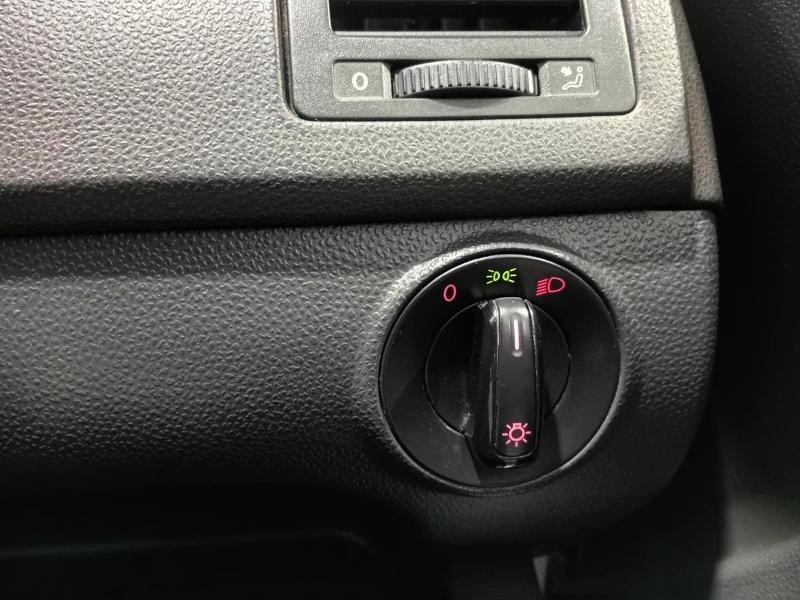 Volkswagen Polo Vivo - Group1 Auto Midrand - Image 13