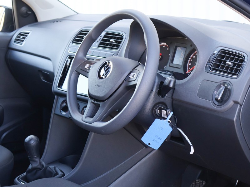 Volkswagen Polo Vivo - Hatfield VW Pretoria - Image 14