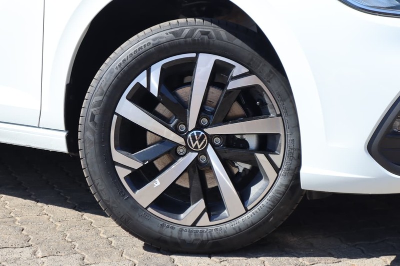 Volkswagen Polo - Hatfield VW Pretoria - Image 6