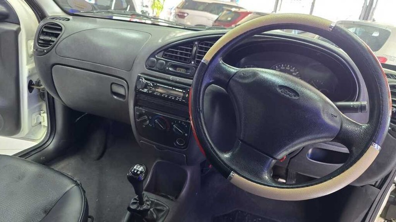 Ford Bantam - G.I.G Motors - Image 12