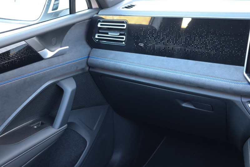 Volkswagen Tiguan - Hatfield VW Pretoria - Image 19