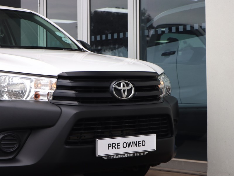 Toyota Hilux - Isuzu Richards Bay - Image 3