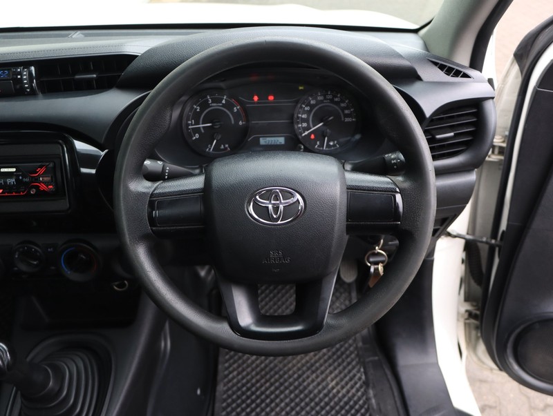 Toyota Hilux - Isuzu Richards Bay - Image 18