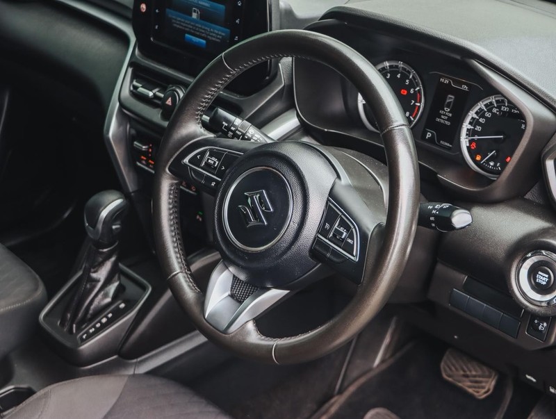 Suzuki Grand Vitara - Isuzu Richards Bay - Image 15