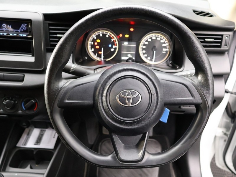 Toyota Corolla Rumion - KING OF CARS - Image 11