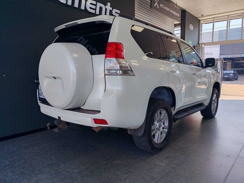 Toyota Land Cruiser Prado - Auto Investments Hatfield - Image 3