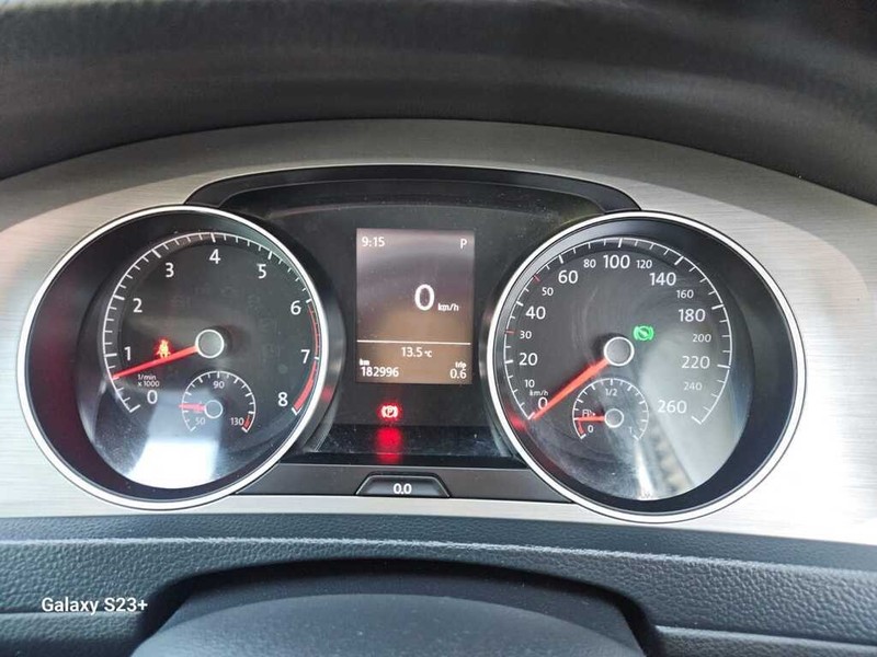 Volkswagen Golf - Authentique Autos - Image 8